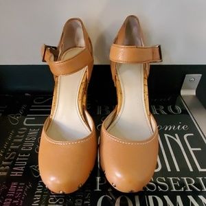 SOLD!!!!!! Calvin Klein Chunky Heels